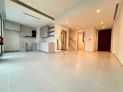 Single Row | Near Amenities | Water fountain facing