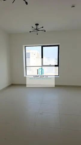 للبيع بناية استثمارية مميزة في الخان – الشارقة - بناء حديث ومواصفات ممتازة