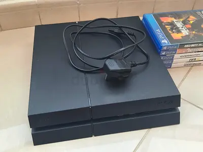 Playstation 4 1TB jailbreak version 11.00 with games