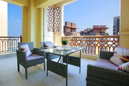 Stunning Marina Views | Spacious 2BR | Prime Palm Location