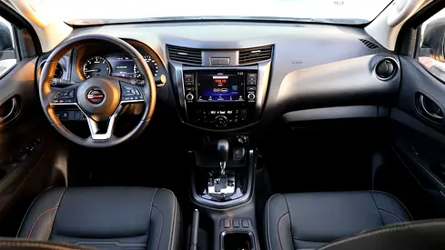 2025 Nissan NAVARA 照片 3