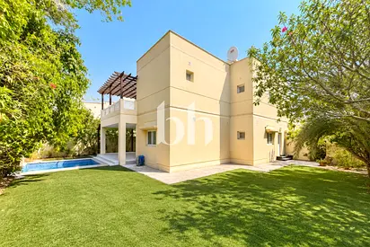 Vacant Now | Large Plot | Great Location