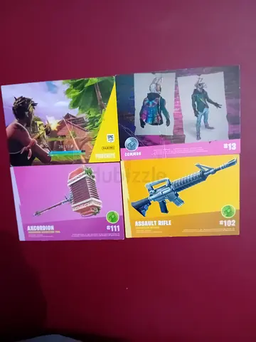 Set of 4 Fortnite Collectible Weapon & Character Cards (Like-New)