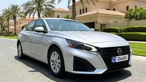 AED 909/month | 0 DP | Free 3 Months Warranty | Service History | 30 Day Return | NISSAN ALTIMA 2023