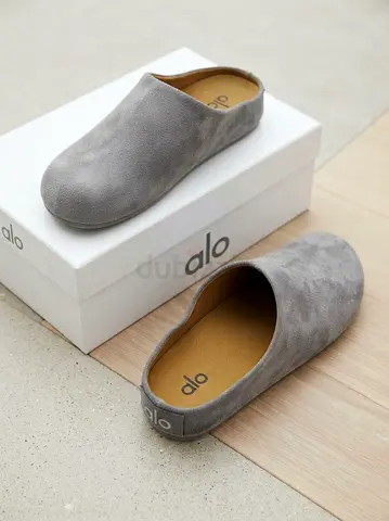 Alo slip-on clogs