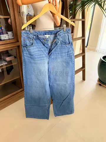 H&M jeans size EU42