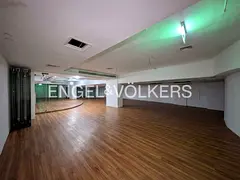 Fully Licensed Restaurant Space|Private Elevator