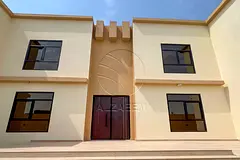 √Single Row End | 9BR Villa | Multiple Payments√