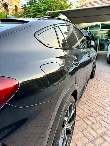 2022 BMW X6 — миниатюра 12