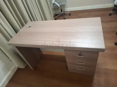 Light wood office desk with 3 drawers — good condition