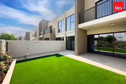 Spacious 3 Bedroom Th | Great Community
