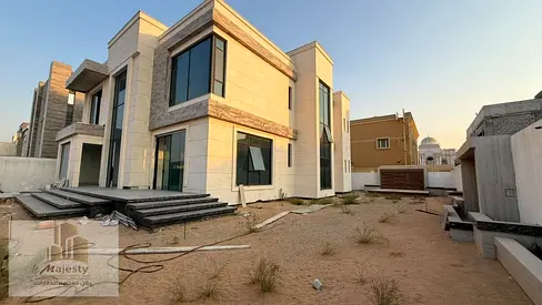 🏡 Villa for Sale in Al Hoshi – Sharjah | 10,000 Sq. Ft. Plot | 5 Master Bedrooms