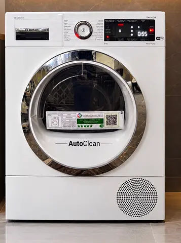 BOSCH SERIE 8 HEAT PUMP DRYER