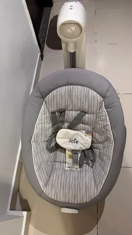 Joie Baby Swing / Rocker - Comfortable Gray Seat, Good Condition