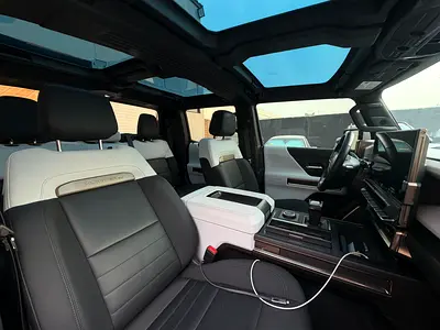 2022 GMC HUMMER — фото 10
