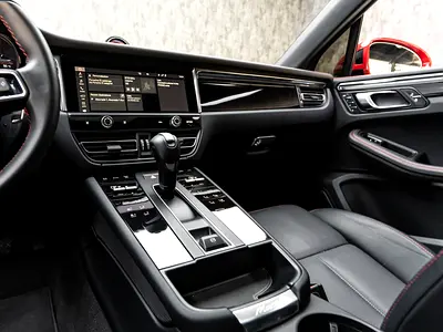 2025 Porsche MACAN 缩略图 15