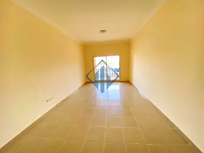 Spacious Studio - Unfurnished - Marina F