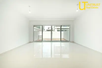 Spacious 3BR Townhouse | Camelia DH2 | RENT