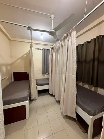 Premium Private Bed Space in Bur Dubai | Curtain & Neat Professional Environment!!✨