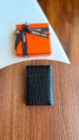 *HÈRMES* MC² Euclide Card Holder  (Crocodile leather ) 🐊  ** *HAND MADE*