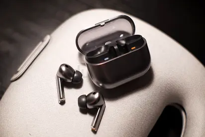 SAMSUNG GALAXY BUDS3 PRO BLADE LIGHTS