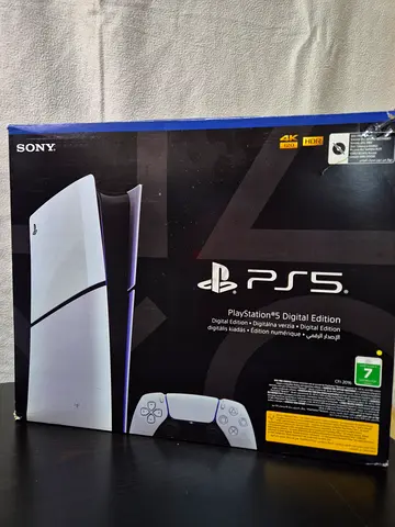 Ps5 slim digital edition with controller with charging and cooling station and box tdra jumbo 🇦🇪