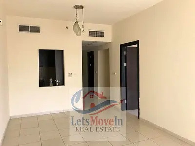FAMILY BUILDING & RESERVE PARKING!!1BHK FOR RENT IN PRIME RESIDENCE.....