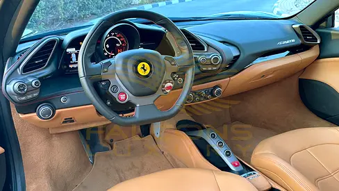 2016 Ferrari 488 GTB 缩略图 12