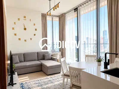 Corner Unit | High Floor | Skyline View
