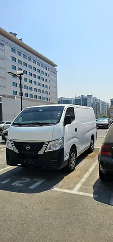 2023 Nissan Urvan NV350 GCC Specs