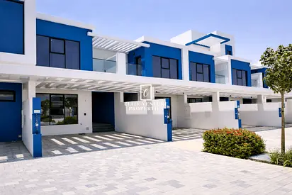 POOL & PARK NEARBY | READY | PREMIUM 5 BED TH