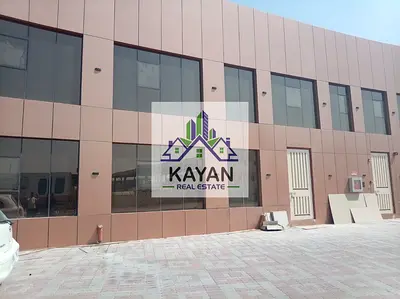 Commercial space for rent in UAQ, 21,474 sq.ft., ideal for offices, showrooms, retail & storage.