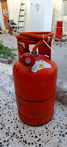 Dubai Emirates empty cylinder