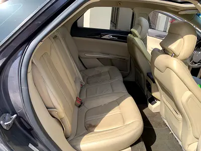 صورة 10 لـ 2014 Lincoln MKZ