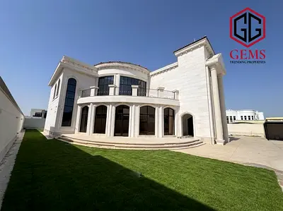 STUNNING | SERVANT BLOCK | HIGH QUALITY | GARDEN