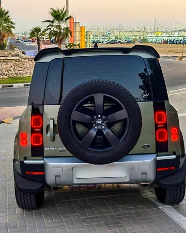 2022 LAND Rover DEFENDER — миниатюра 11