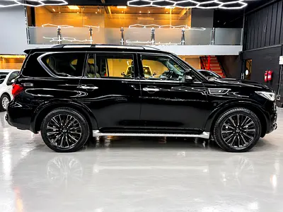 2022 Infiniti QX80 照片 9