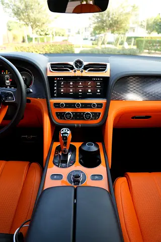 صورة مصغرة 15 لـ 2023 Bentley BENTAYGA