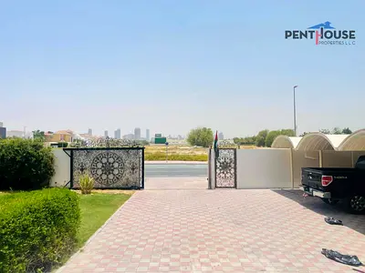 5BR | Huge Garden | Single Family Only