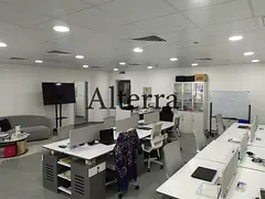 FULLY FURNISHED | FLOOR TO CEILING WINDOWS | 14 WORK STATIONS+ MEETING AND MANAGER CABIN