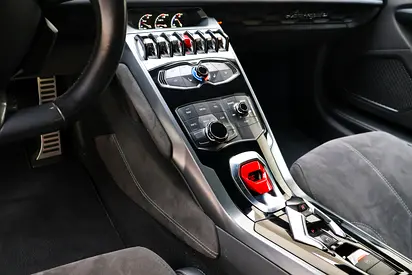 2015 Lamborghini HURACAN thumbnail 14