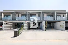 VOT 4BR Townhouse | Best Deal | 3.975M