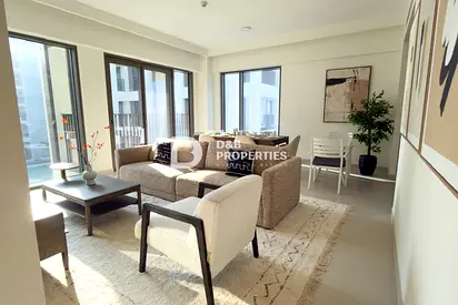 Spacious and Bright Layout | Well Furnished