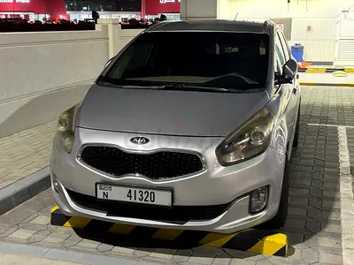 Kia Carens 2015