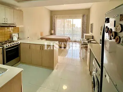Fully Furnished | Studio | Beach Access