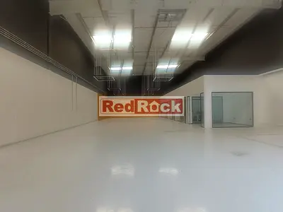High Power 3,570 Sqft Warehouse in Al Quoz