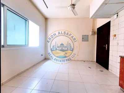 LUXUR studio APARTMENT Full family building