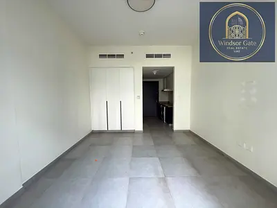 Gated community Studio with balcony 2 Cheques payment Rent 35k