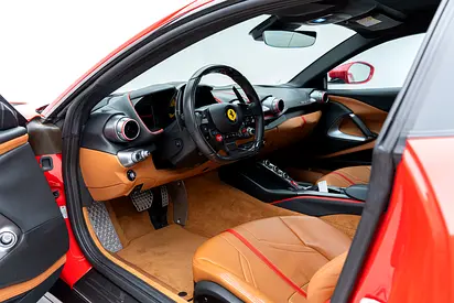 2020 Ferrari 812 SUPERFAST 照片 9