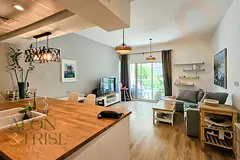 Fully Upgraded| Fully Furnished| Ready To Move